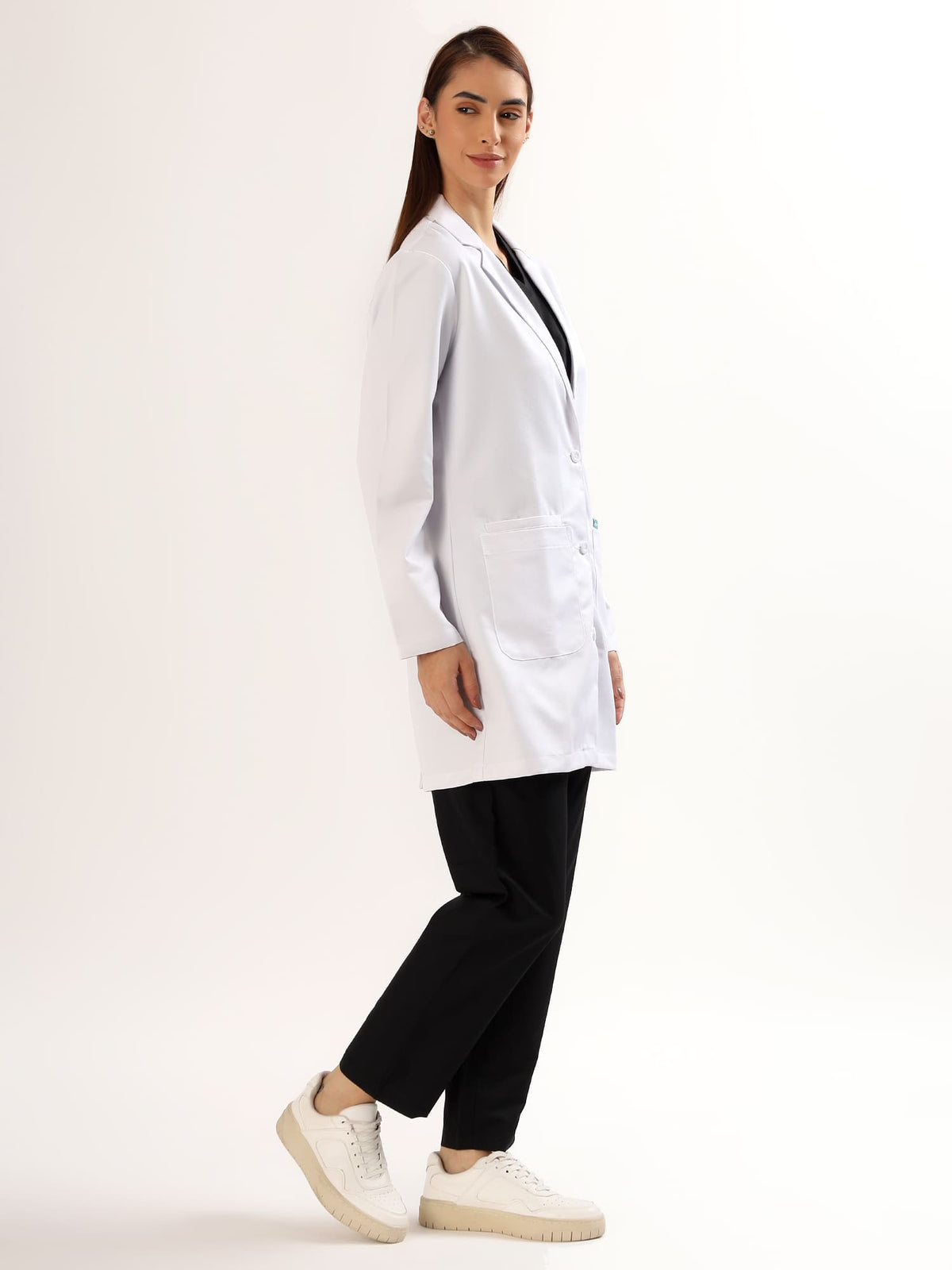 Women’s Full Sleeve Long Lab Coat | Ultra Soft with 4 Pockets.