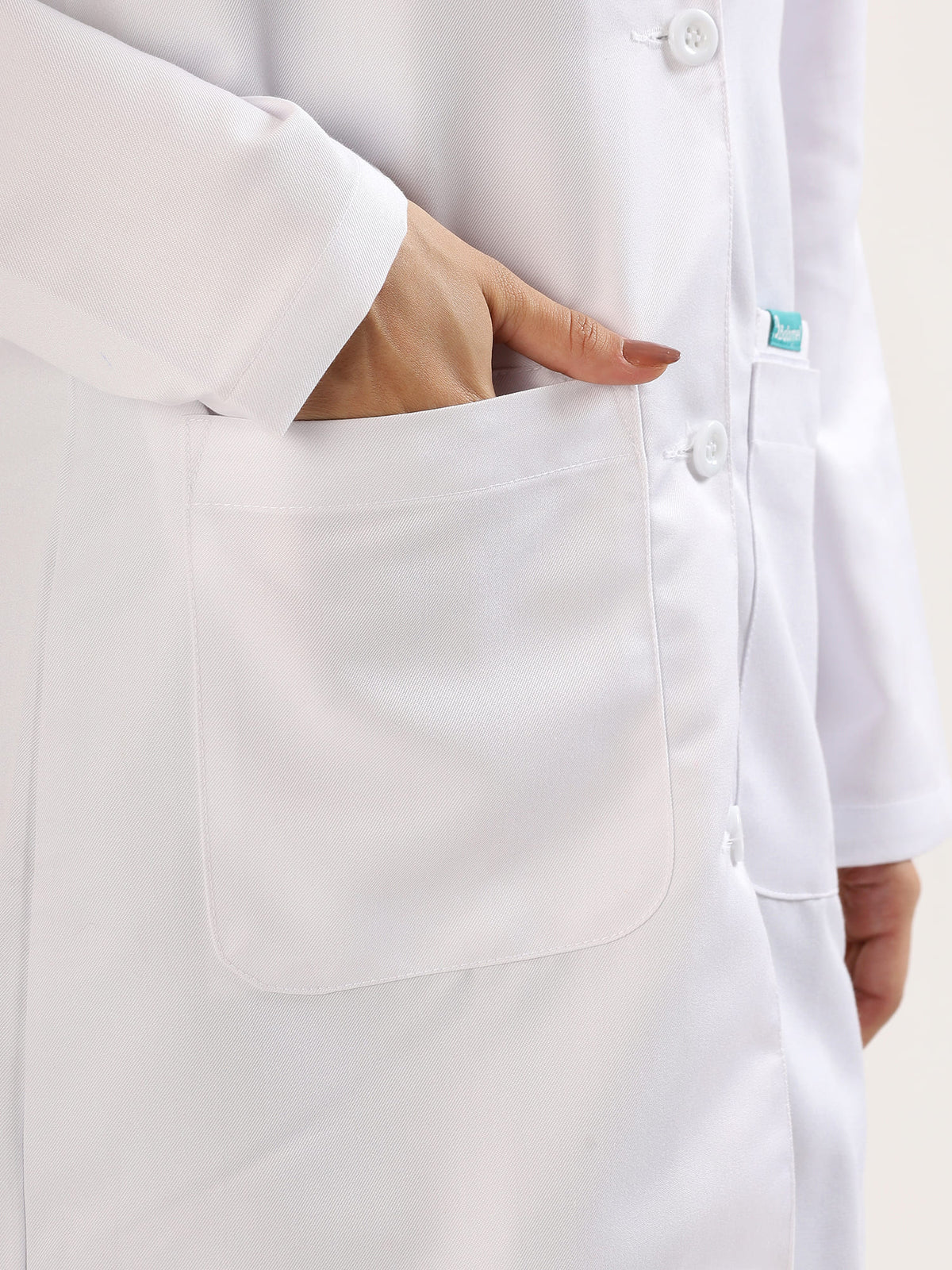 Women’s Full Sleeve Long Lab Coat | Ultra Soft with 4 Pockets.